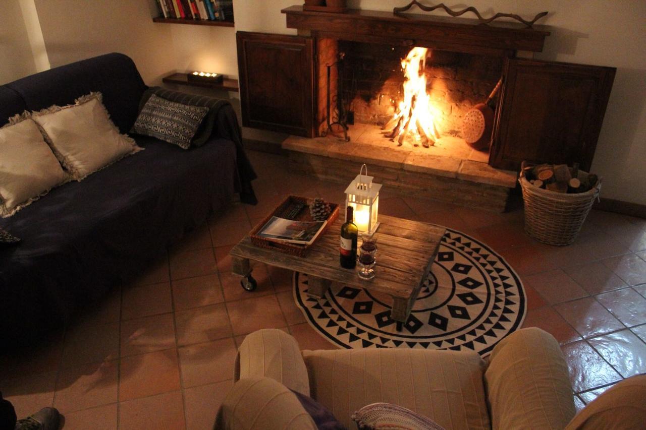 Podere Schioppello Casale Con Appartamenti Privati Cibottola Dış mekan fotoğraf